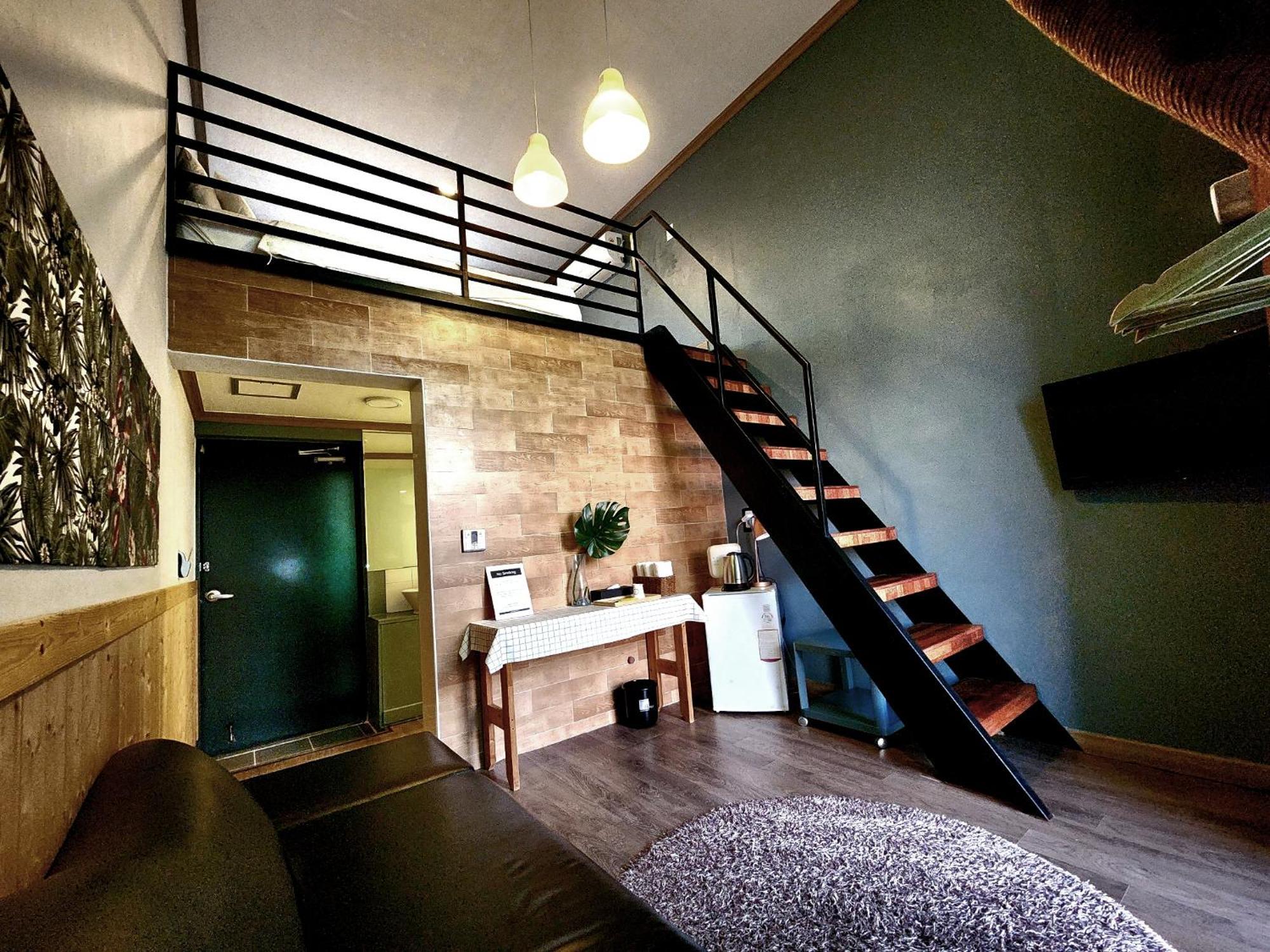 Hotel Hue Loft Инчон Экстерьер фото