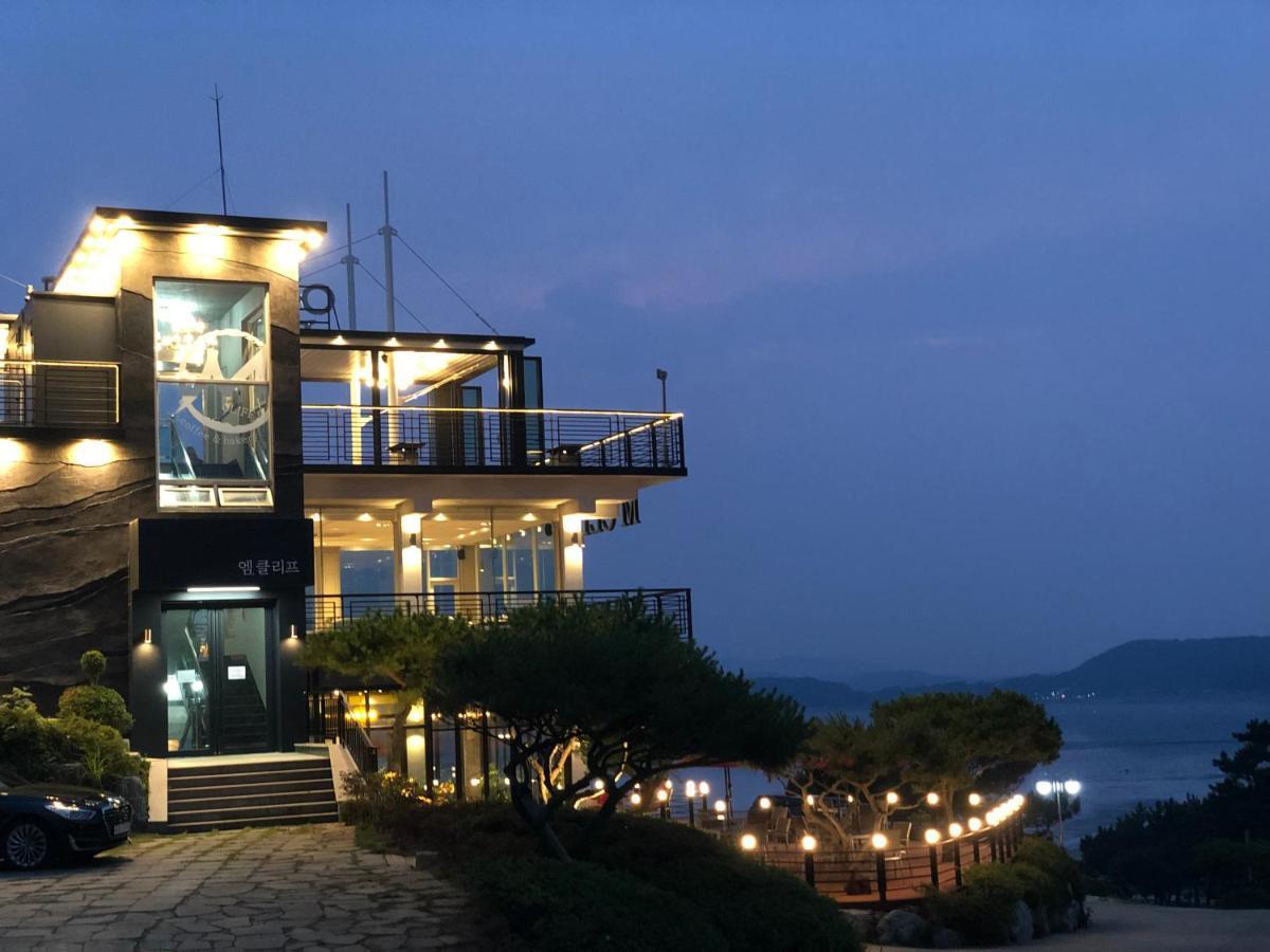 Hotel Hue Loft Инчон Экстерьер фото