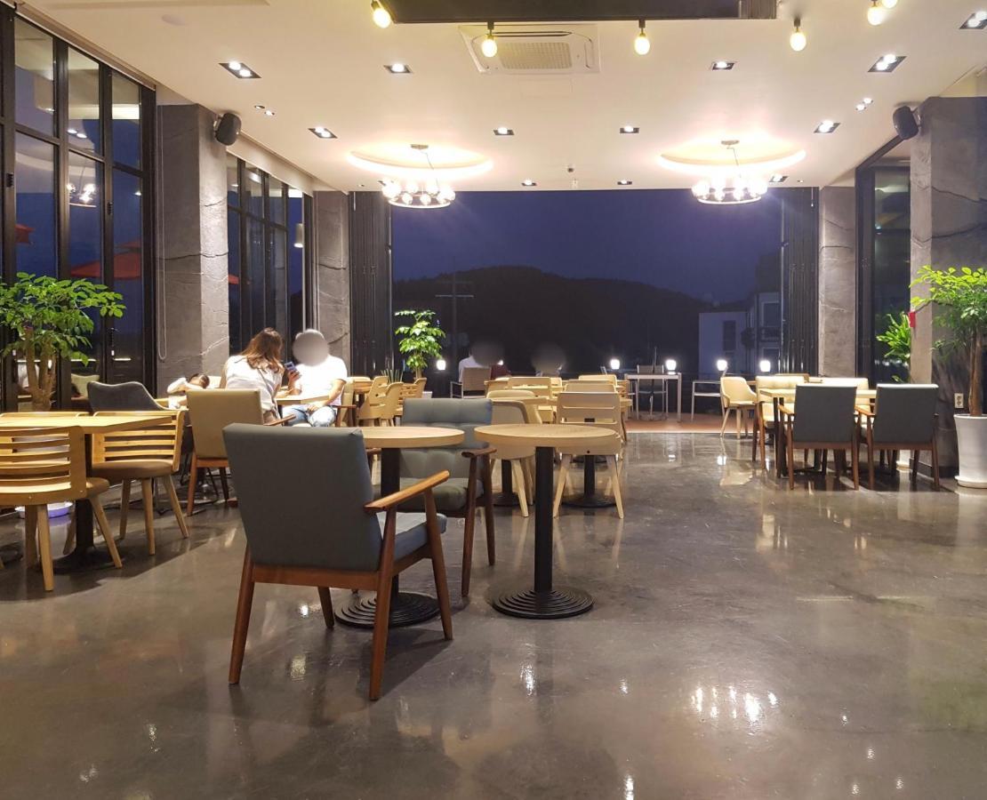 Hotel Hue Loft Инчон Экстерьер фото