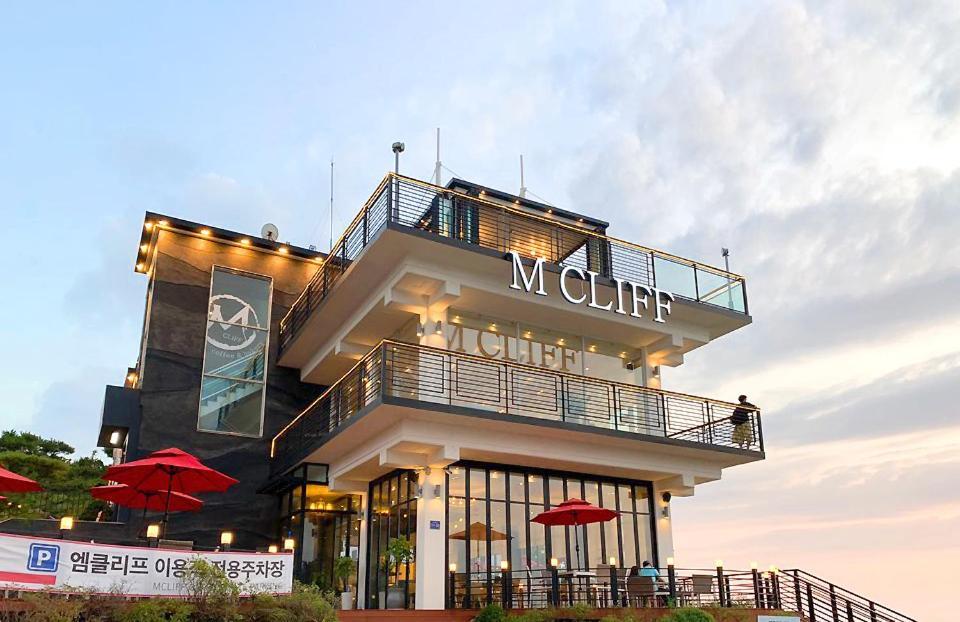 Hotel Hue Loft Инчон Экстерьер фото